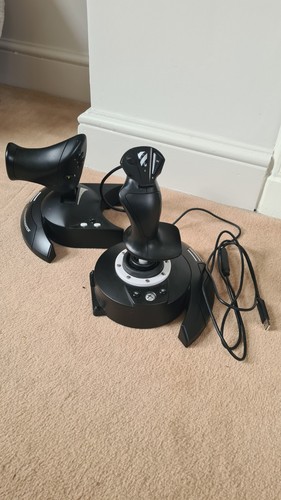 Xbox joystick thrustmaster - |,