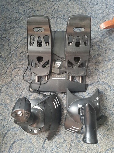 Thrustmaster flight simulator - thrustmaster,