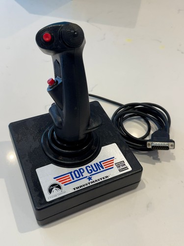 Top gun thrustmaster - top,